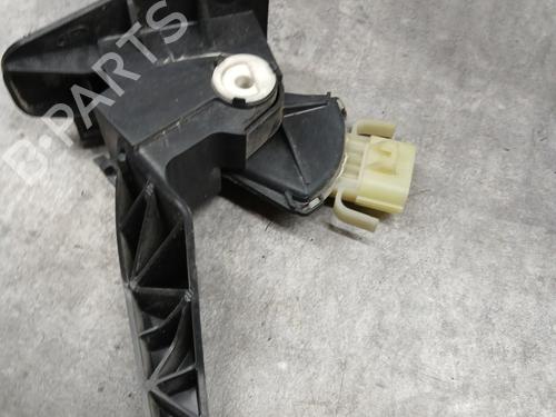 pedal-ford-transit-platformchassis-fm_-_-fn_-_-2000-2001-2002-2003-2004-2005-2006-30487636 main image