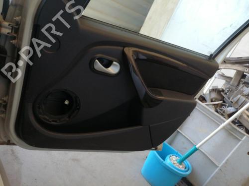 Used Front right window mechanism Front right window mechanism DACIA DUSTER (HS_) 1.5 dCi (86 hp) 26731830 26731830