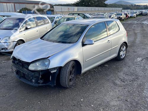Left front brake caliper VW GOLF V (1K1) 2.0 TDI 16V | BP20883204M105 