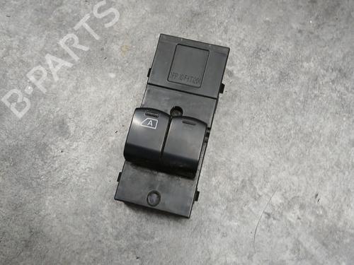 Venstre fortil elrude kontakt NISSAN MICRA III (K12) 1.4 16V (88 hp) 28381520
