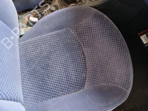 Used Right front seat Right front seat 38229121 38229121