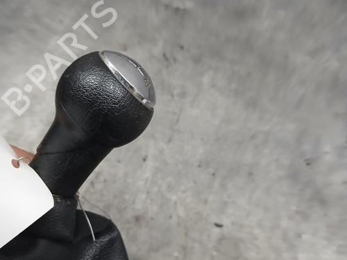 Gearknop CITROËN C3 II (SC_) 1.0 VTi 68 | BP38473332I34 - Image 4
