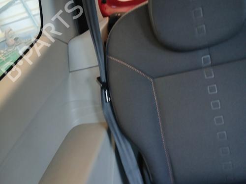 Sikkerhedssele bag højre Sikkerhedssele bag højre RENAULT TWINGO II (CN0_) 1.5 dCi (CN0E) (64 hp) 37196037 37196037