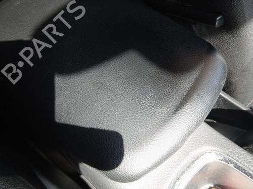 Used Armrest / Center console Armrest / Center console NISSAN PULSAR Hatchback (C13) 1.2 DIG-T (115 hp) 33172377 33172377