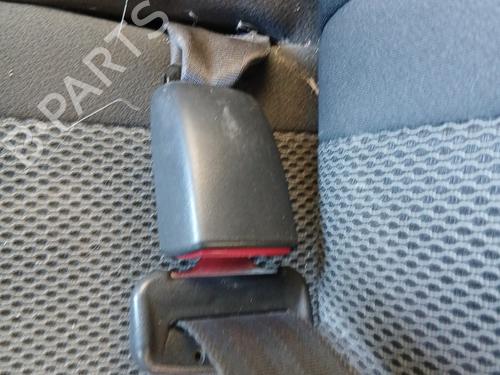 Sikkerhetsbelte-spenne TOYOTA RAV 4 II (_A2_) 2.0 D 4WD (CLA20_, CLA21_, CLA20R, CLA21R) (116 hp) 28472830
