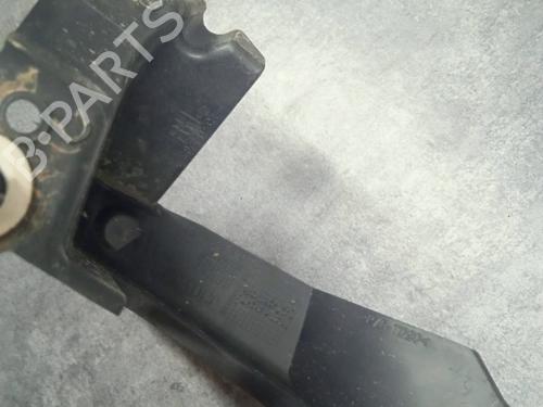 Rear bumper bracket RENAULT MEGANE IV Hatchback (B9A/M/N_) 1.5 Blue dCi 95 (B9A2, B9A6) | BP20885975C159 