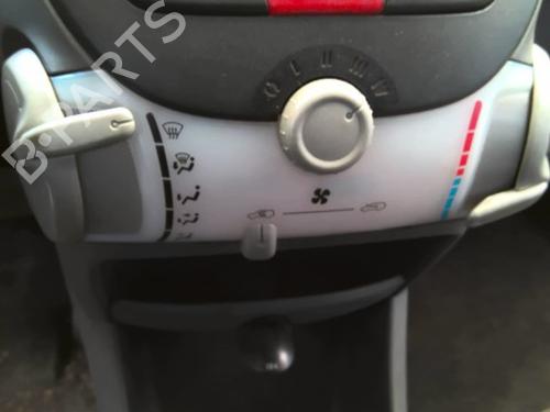 Used Climate control Climate control CITROËN C1 (PM_, PN_) 1.0 (68 hp) 40018855 40018855