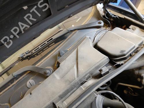 Used Front wiper motor BMW 3 (E90) 320 d (177 hp) 32094988
