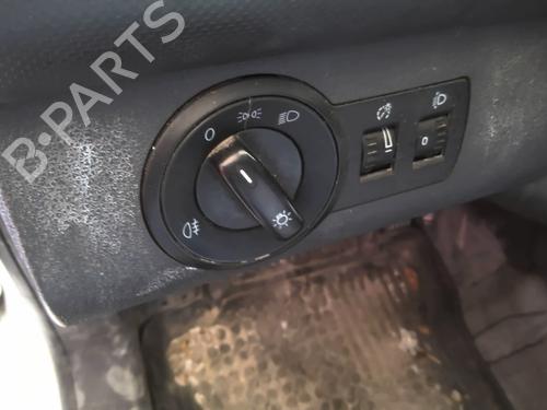Used Headlight switch Headlight switch 38558979 38558979