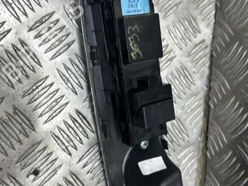 Used Left front window switch Left front window switch SUZUKI SWIFT IV (FZ, NZ) 1.2 (AZH412, ZC72S) (94 hp) 20884376 20884376