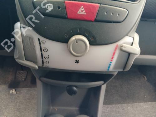 Used Climate control CITROËN C1 (PM_, PN_) 1.4 HDi (54 hp) 29284216