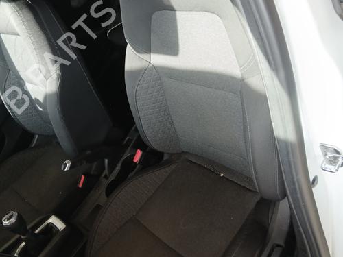 Used Left front seat RENAULT CLIO V (B7_) 1.5 Blue dCi 85 (B7AG) (86 hp) 30299228