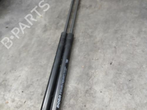 Amortiguador portón/maletero Amortiguador portón/maletero RENAULT CLIO II (BB_, CB_) [1998-2016] 36862564 36862564