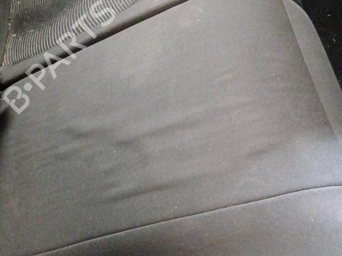 Rear seat CITROËN C5 III (RD_) 1.6 HDi 110 (RD9HZC) | BP29528750C17 