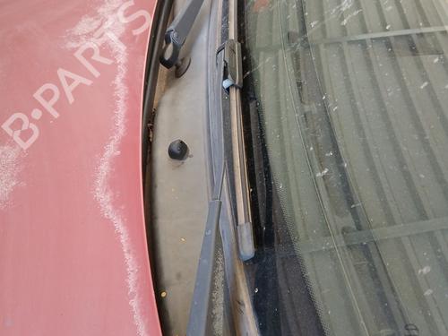 Used Front windshield wiper arm RENAULT KANGOO Express (FC0/1_) 1.5 dCi (FC07, FC1R) (65 hp) 29336049