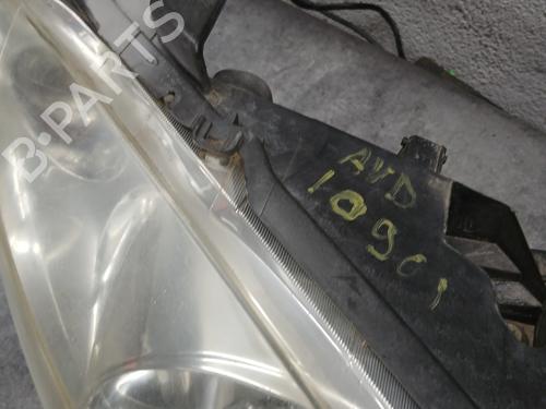 Right headlight PEUGEOT 307 (3A/C) 2.0 HDi 135 | BP30520165C29 