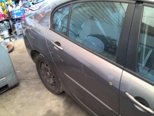 right-rear-door-renault-laguna-iii-bt01-2007-2008-2009-2010-2011-2012-2013-2014-2015-38911370 main image