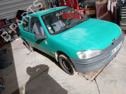 Right front seat PEUGEOT 106 II (1A_, 1C_) 1.0 i | BP32211989C16 