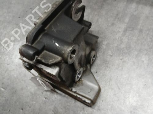 Used Engine mount Engine mount PEUGEOT 407 SW (6E_, 6D_) 2.0 HDi 135 (136 hp) 31264387 31264387