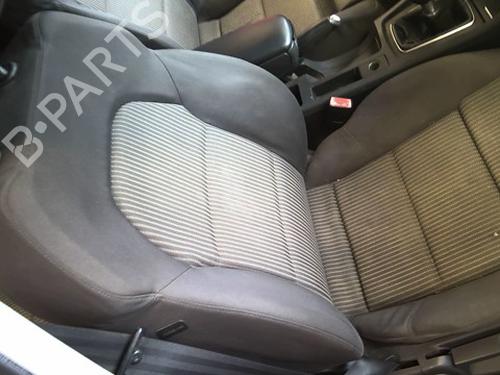 Right front seat AUDI A4 B7 Avant (8ED) 2.0 TDI 16V | BP40126558C16 - Image 4