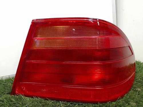 Right taillight MERCEDES-BENZ E-CLASS (W210) E 300 Turbo-D (210.025) | BP20887425C35 