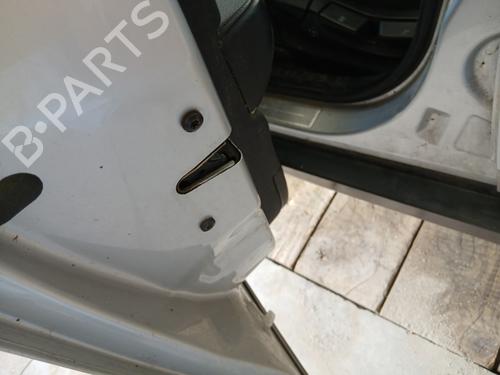 Front left lock BMW X3 (E83) 3.0 d | BP30650525C98 - Image 2