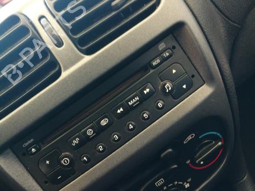 Used Radio PEUGEOT 206 Hatchback (2A/C) 1.4 i (75 hp) 27586170