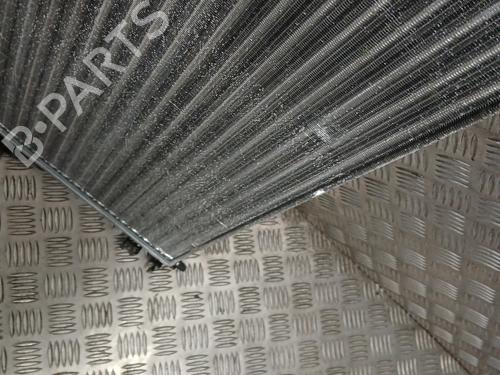 Used Water radiator Water radiator PEUGEOT 106 II (1A_, 1C_) 1.4 i (75 hp) 31377177 31377177