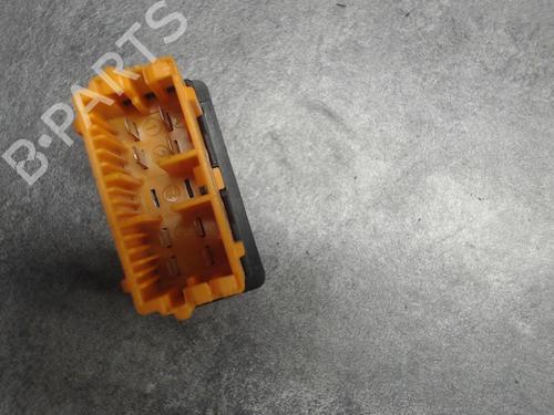 Used Left rear window switch Left rear window switch CITROËN XSARA PICASSO (N68) 1.6 HDi (109 hp) 31264506 31264506