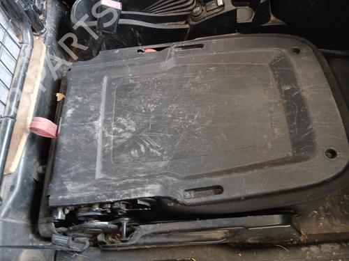Right front seat FIAT QUBO (225_) 1.3 D Multijet (225CXB1A, 225AXB1A, 225CXB11, 225AXB11,... | BP32684370C16 - Image 9