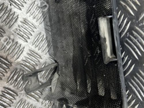 Grille CITROËN C15 Box Body/MPV (VD_) 1.8 D | BP21277572C40 