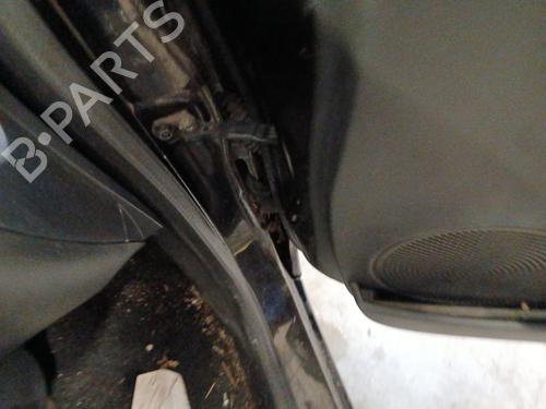 Used Hinge/Door check strap NISSAN MICRA III (K12) 1.2 16V (65 hp) 32030146