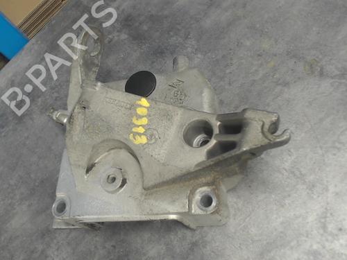 Used Engine mount RENAULT CLIO II (BB_, CB_) 1.2 (BB0A, BB0F, BB10, BB1K, BB28, BB2D, BB2H, CB0A,... (58 hp) 22227874