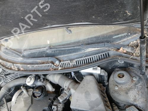 Used Front wiper motor VW POLO (9N_, 9A_) 1.4 TDI (75 hp) 28071385