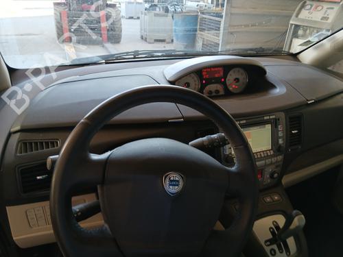 BP29976723C46 main image