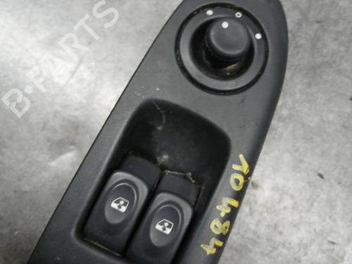 Left front window switch RENAULT CLIO II (BB_, CB_) 1.6 (B/CB0D, BB00) | BP29209028I27 