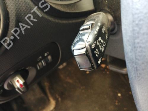 Steering column stalk SEAT LEON (1P1) 1.6 TDI | BP26709401I23 