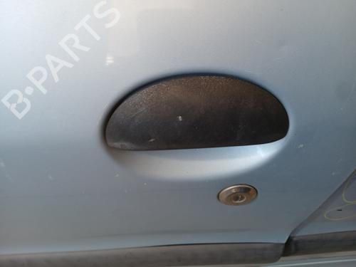 Używane Klamka zewnętrzna drzwi przednich lewych PEUGEOT 206 Hatchback (2A/C) 2.0 HDI 90 (90 hp) 29251956