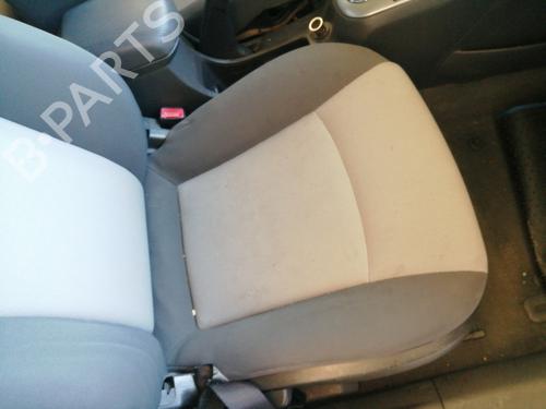 Right front seat CHEVROLET CRUZE (J300) 2.0 CDI | BP27618826C16 - Image 4