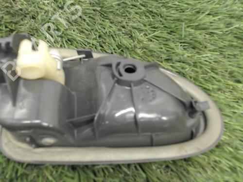 Used Front right interior door handle Front right interior door handle RENAULT SCÉNIC I MPV (JA0/1_, FA0_) 1.9 dCi (JA05, JA1F) (102 hp) 20885585 20885585