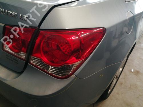 Right taillight CHEVROLET CRUZE (J300) 2.0 CDI 95393942