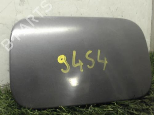 Fuel flap MERCEDES-BENZ E-CLASS (W210) E 220 D (210.004) | BP20881186C131 