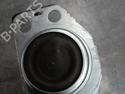 Used Engine mount Engine mount RENAULT KANGOO (KC0/1_) 1.6 16V (95 hp) 28213408 28213408