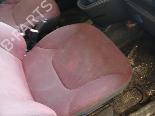 Used Right front seat Right front seat FIAT DOBLO Box Body/MPV (223_) 1.9 D (223ZXB1A) (63 hp) 32018739 32018739