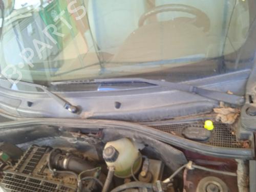 Used Front wiper motor RENAULT KANGOO (KC0/1_) 1.5 dCi (KC08, KC09) (82 hp) 21280099