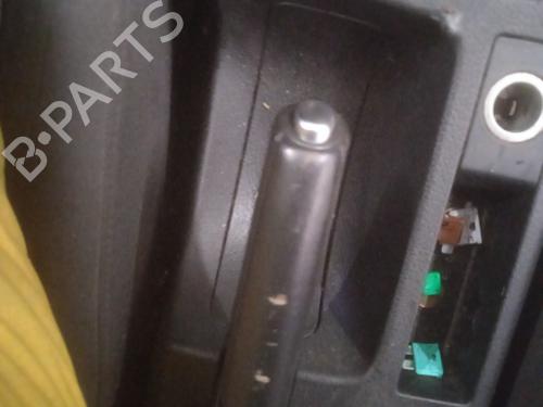 Frein à main AUDI A4 B7 (8EC) 2.0 TDI 16V (140 hp) 22549457