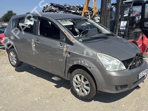 Used Parts TOYOTA COROLLA Verso (ZER_, ZZE12_, R1_) 2.0 D-4D (CUR10_, CUR10R) 4483180
