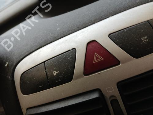 Warning switch PEUGEOT 307 CC (3B) 2.0 HDi 135 | BP29844884I22