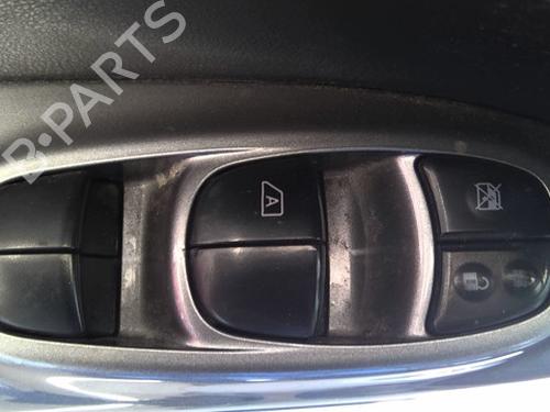 Left front window switch NISSAN JUKE (F15) 1.5 dCi | BP39215831I27 - Image 4