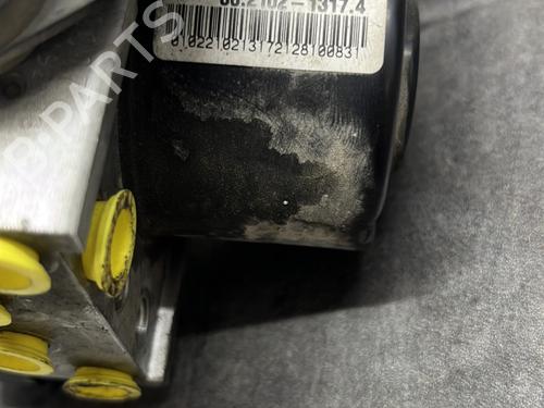 Used ABS pump FORD FIESTA VI (CB1, CCN) 1.4 TDCi (68 hp) 27896873
